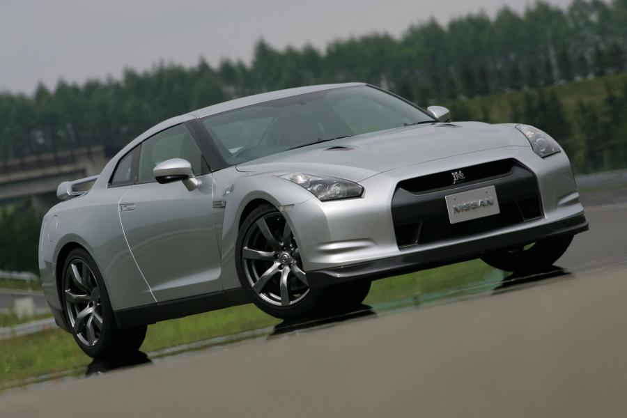  Nissan GT-R 2007 года  (фото 478 из 480)